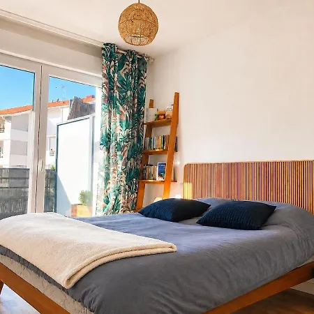 T2 Avec Terrasse Privée Entre Ocean Et Aéroport Appartamento Biarritz
